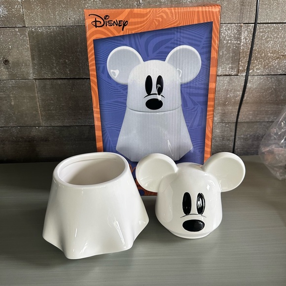 👻 Disney Mickey Mouse Ceramic Ghost Cookie Jar 👻 - Picture 3 of 6